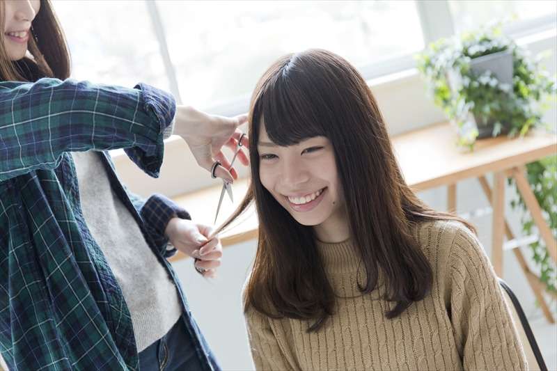 ゆっくりと過ごせる髪質改善特化サロンとして梅田で人気